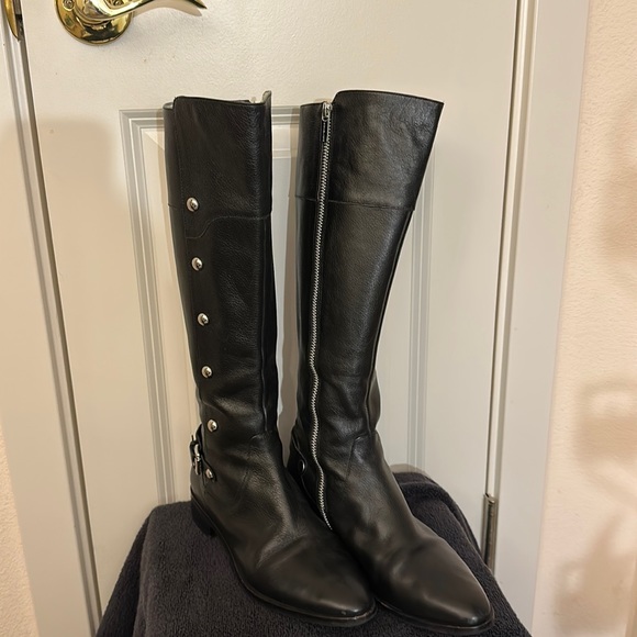 MK Black Leather Boots - Picture 3 of 4